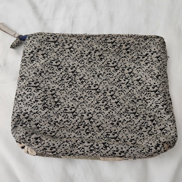 Miss Albright Specialty Anthropologie Medium Size Clutch - Picture 5 of 11